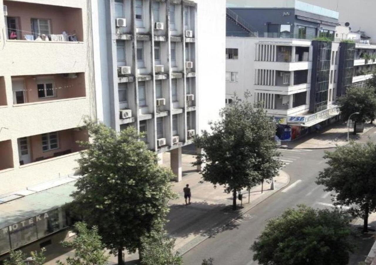 Apartment Heart Of Podgorica Exteriör bild